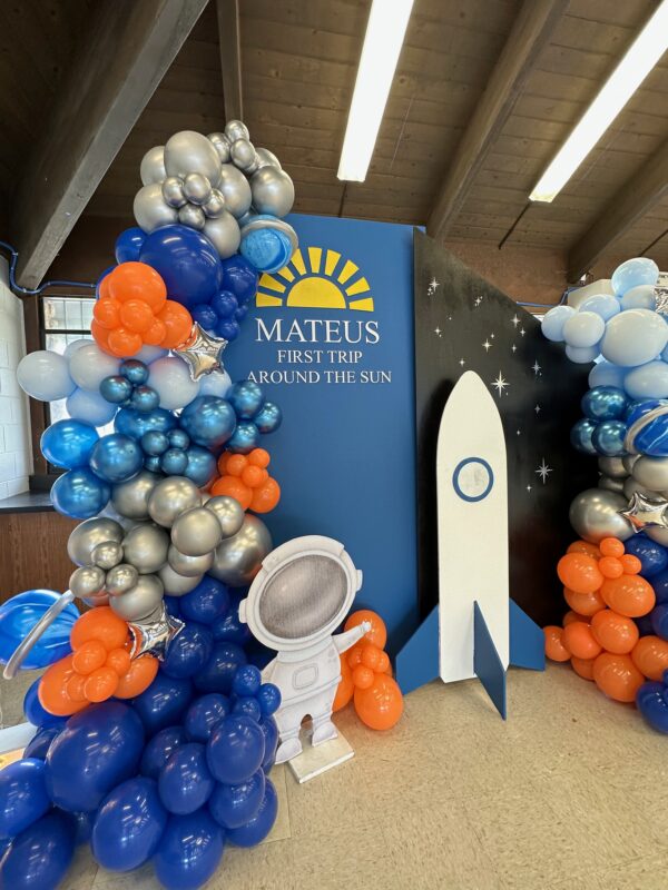 Balloon Garland - Image 9