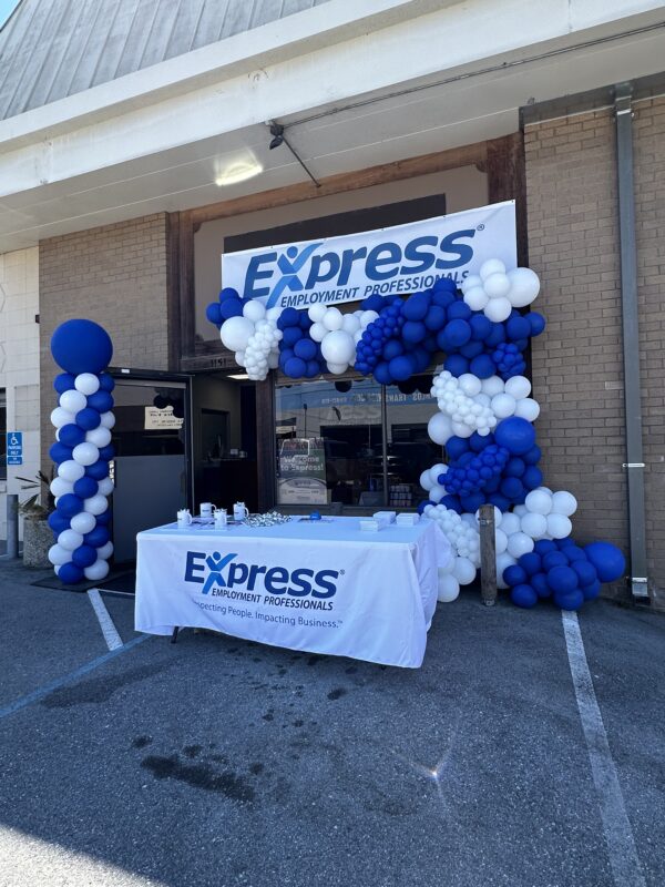 Balloon Column - Image 3