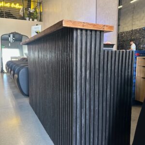 Black and Brown Bar