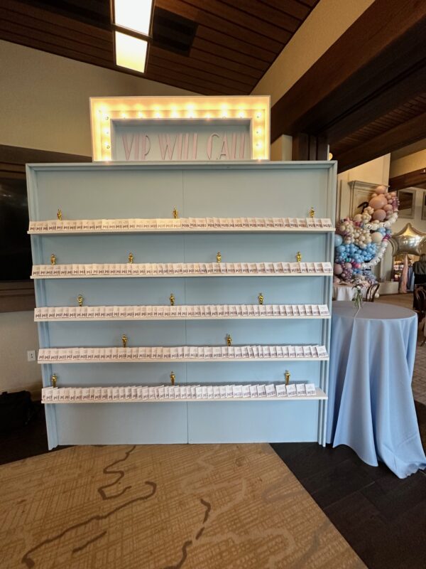 Rectangular 7x7 Shelf Wall with sides and top - Image 3