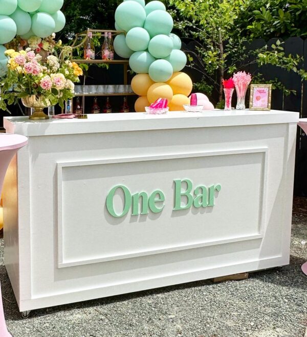 White Bar