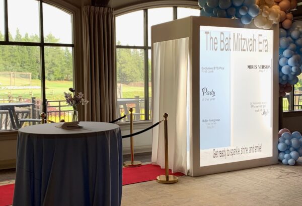 Magazine Booth - Image 2